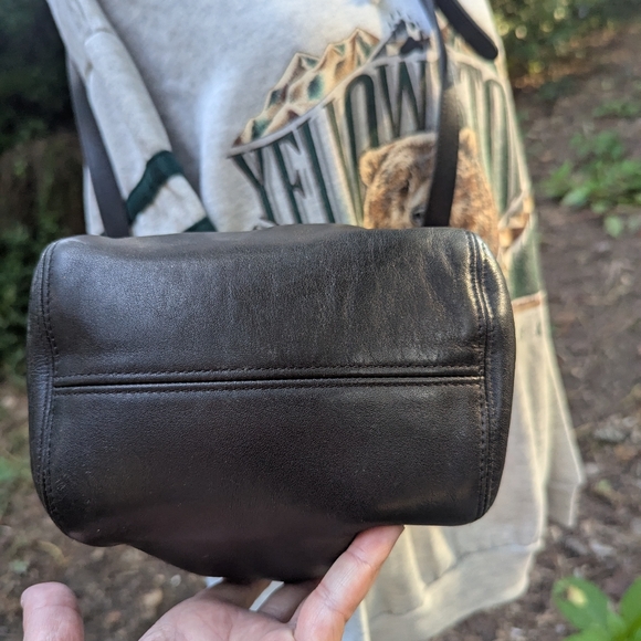 🇺🇸COACH Vtg Belted Pouch crossbody Bag - Picture 4 of 15